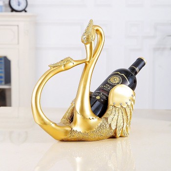 Kệ rượu vang decor đôi thiên nga vàng